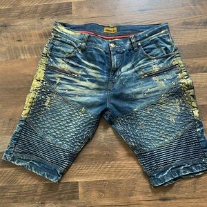 🚨SOLD🚨Mens jean shorts